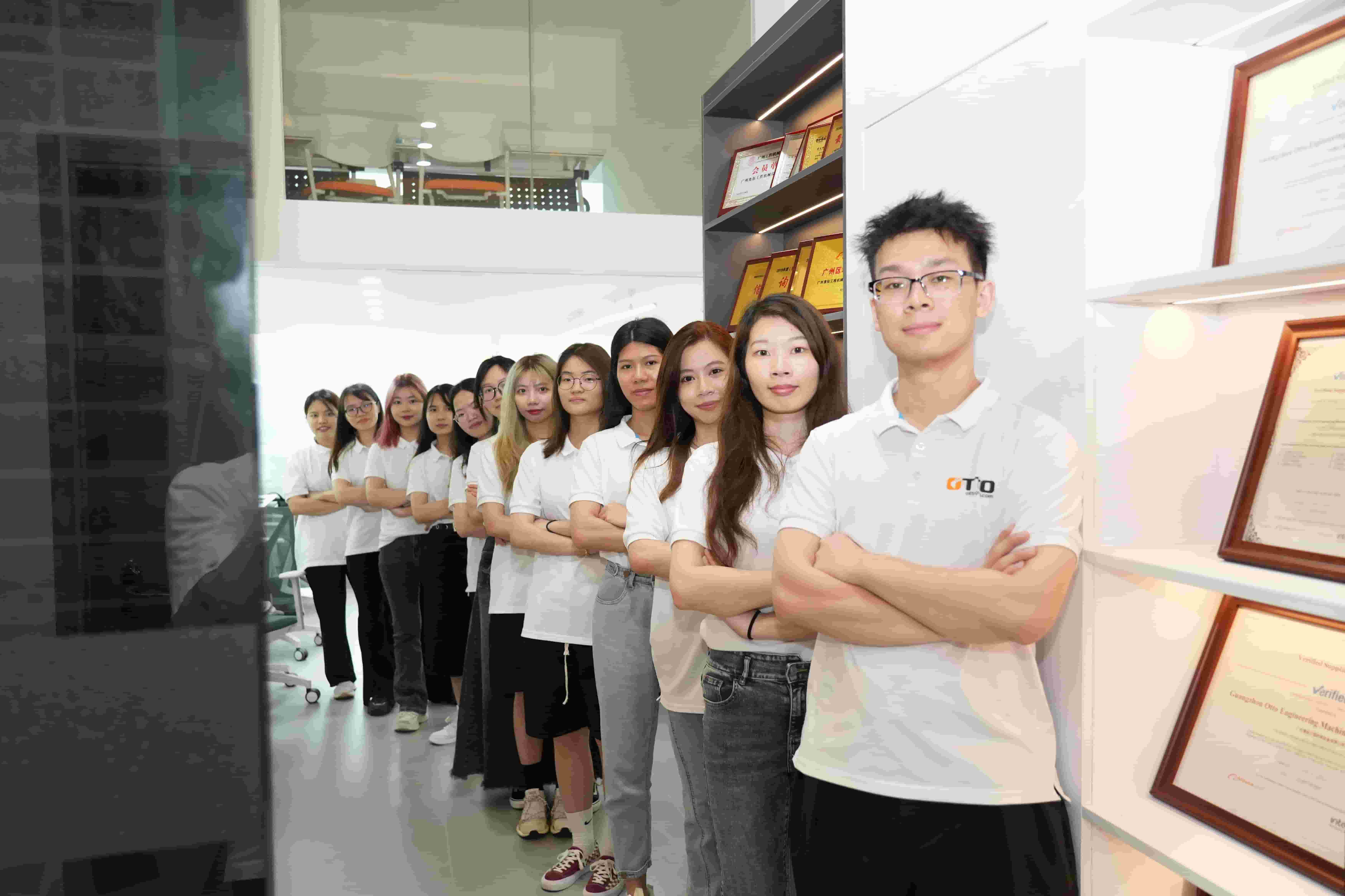 Guangzhou Otto Engineering Machinery Equipment Co. Ltd. offer excavator parts and mining parts